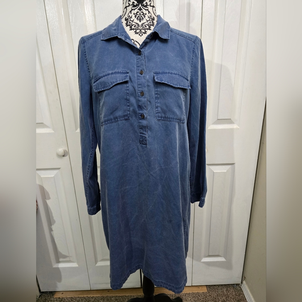 Old Navy Blue Long Sleeve 1/2 Button Chambray Denim Shirt Dress